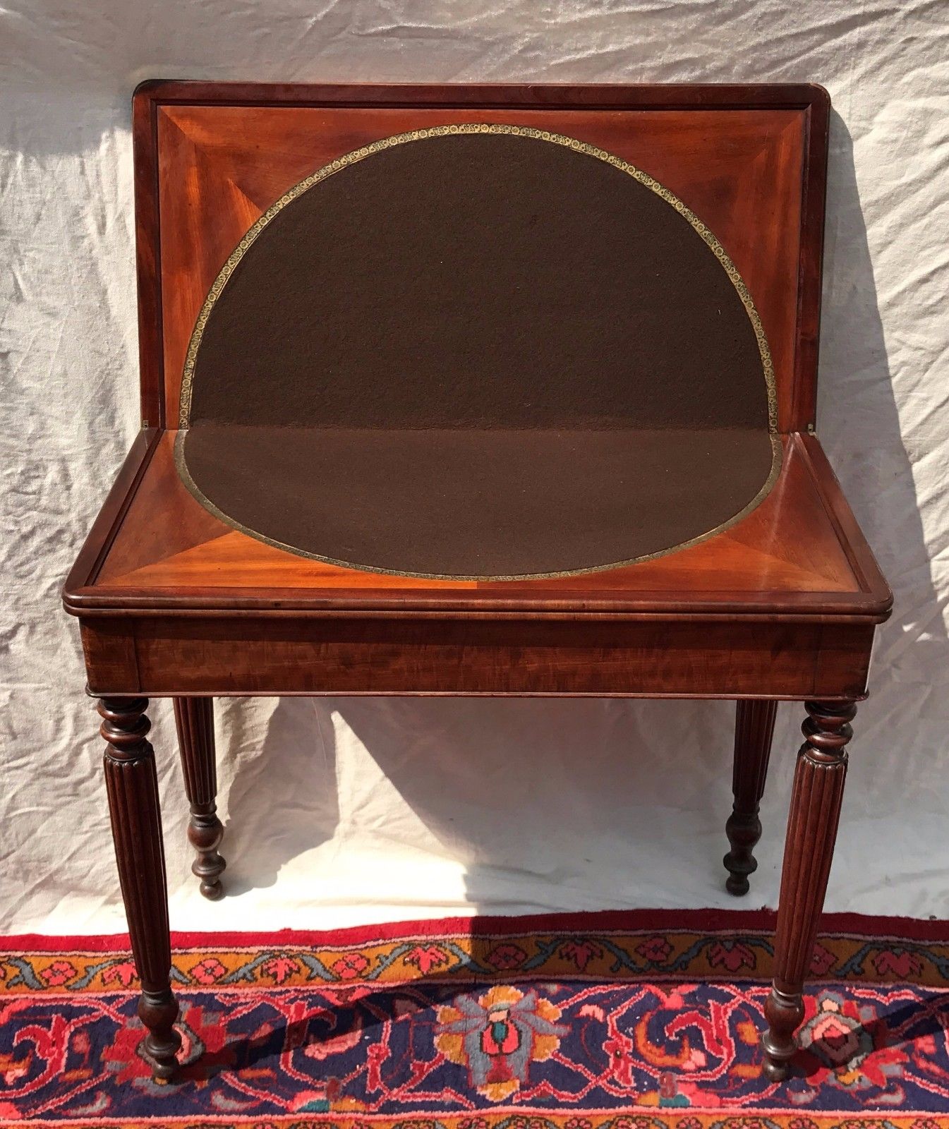 1810'S SHERATON CARD TABLE IN FIDDLEBACK MAHOGANY WITH HIDDEN DRAWER - Bay Colony Antiques Antiques:Furniture:Tables:1800 - 1899