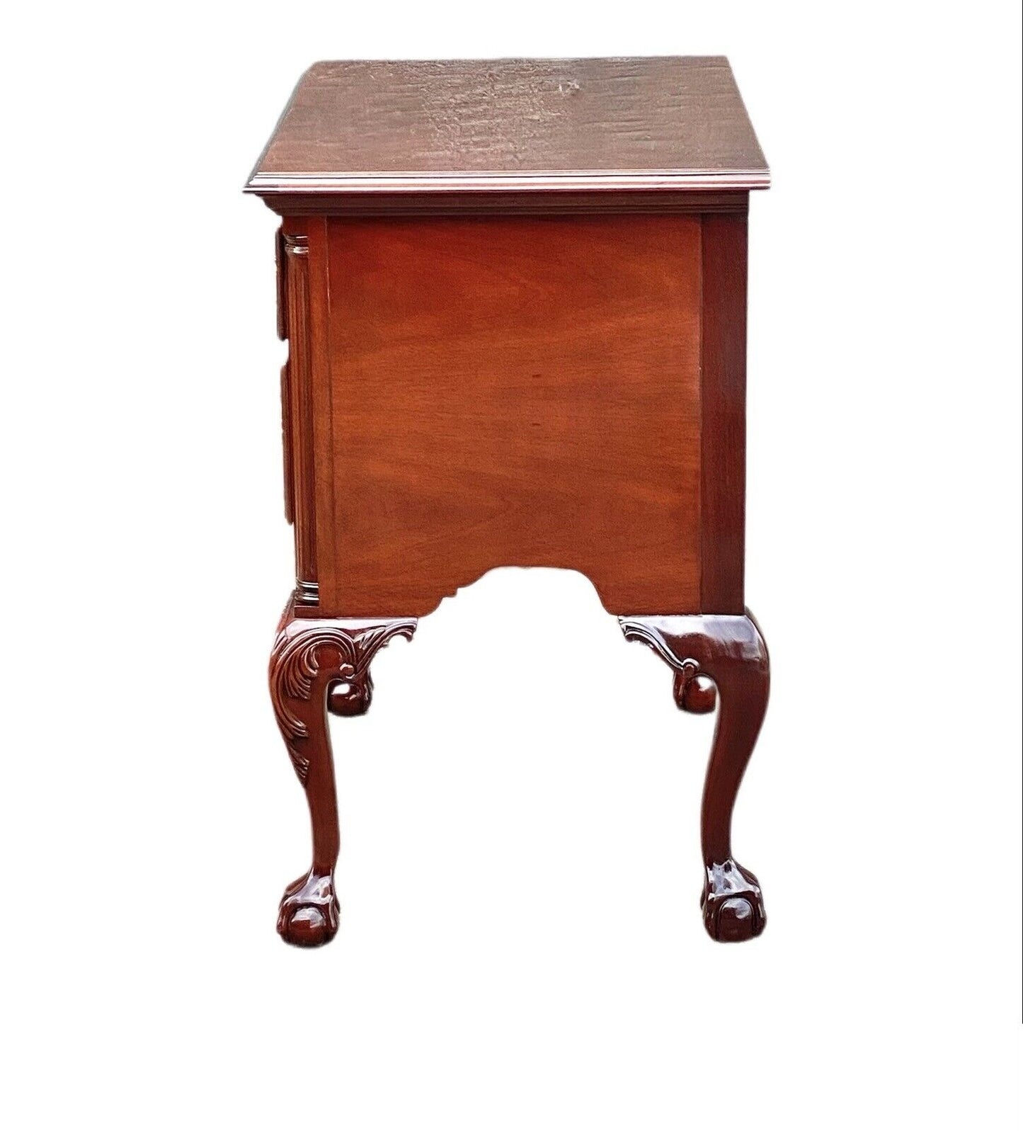 Councill Craftsmen Vintage Chippendale Style Mahogany Lowboy on Ball & Claw Feet