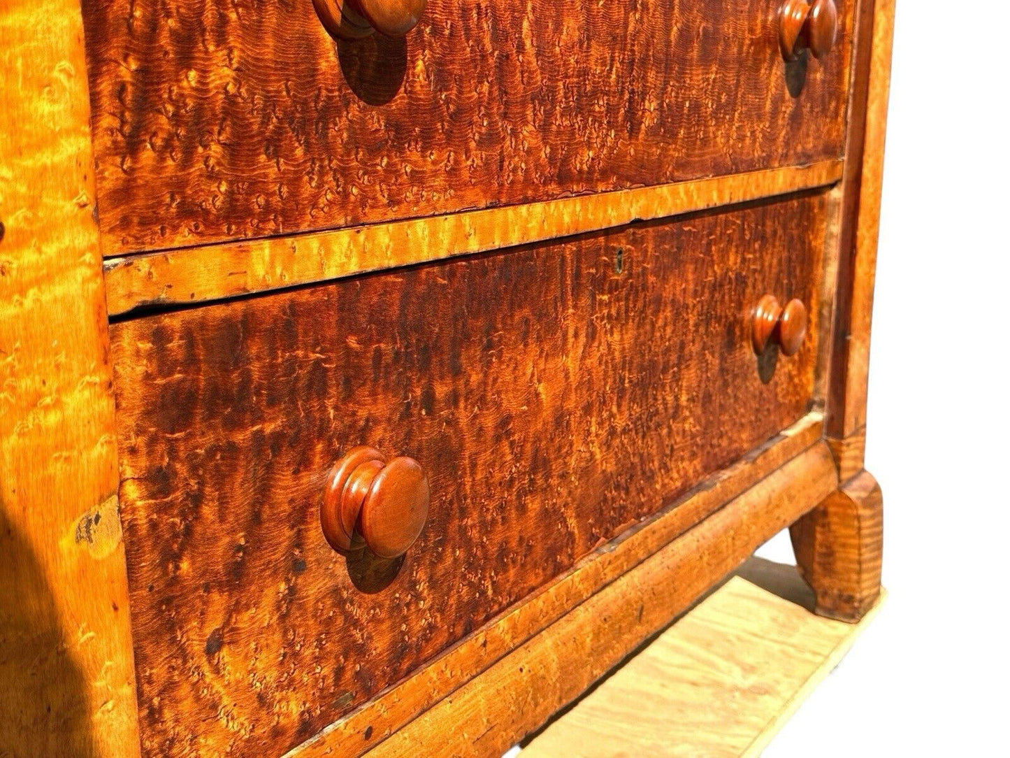 Antique Federal Period Kentucky Bird's Eye Maple Gentleman's Dresser With Mirror