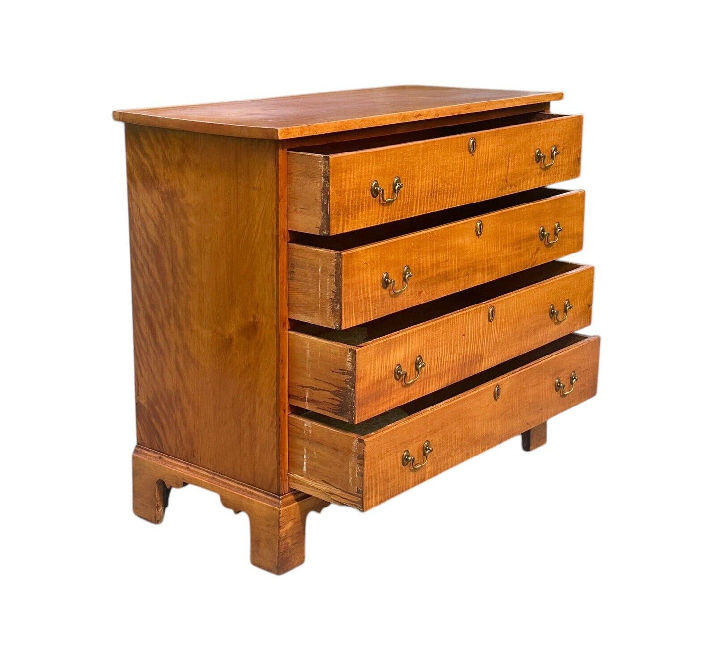 Antique Chippendale New Hampshire Tiger Maple & Flame Birch Chest of Drawers