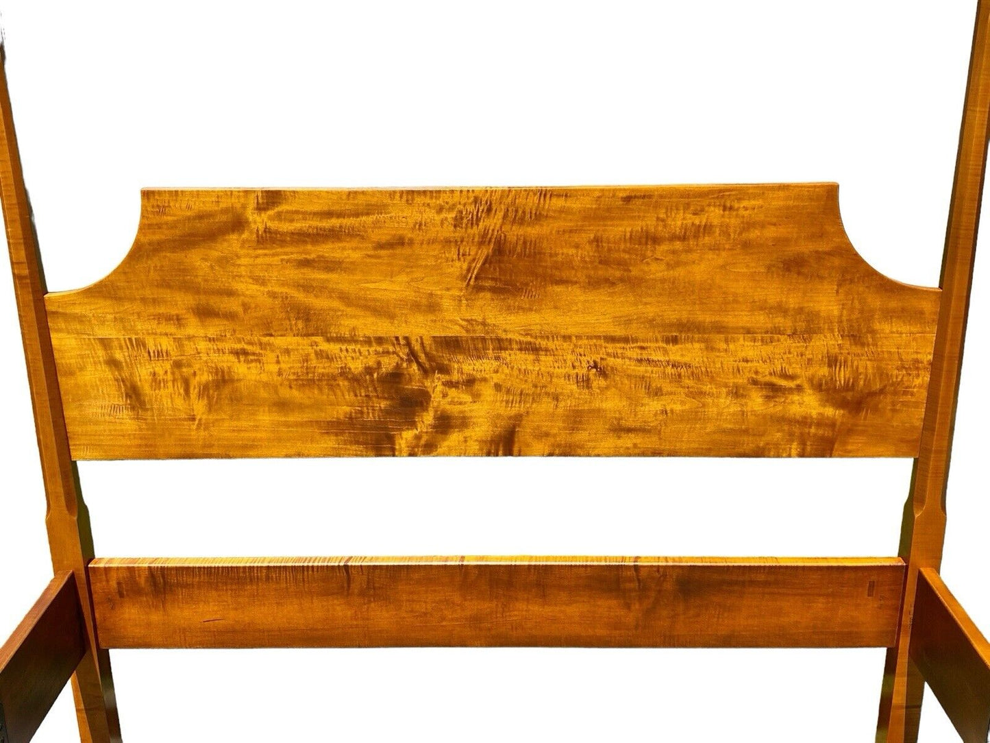 Tiger Maple Queen Size Pencil Post Bed / Four Post Bed