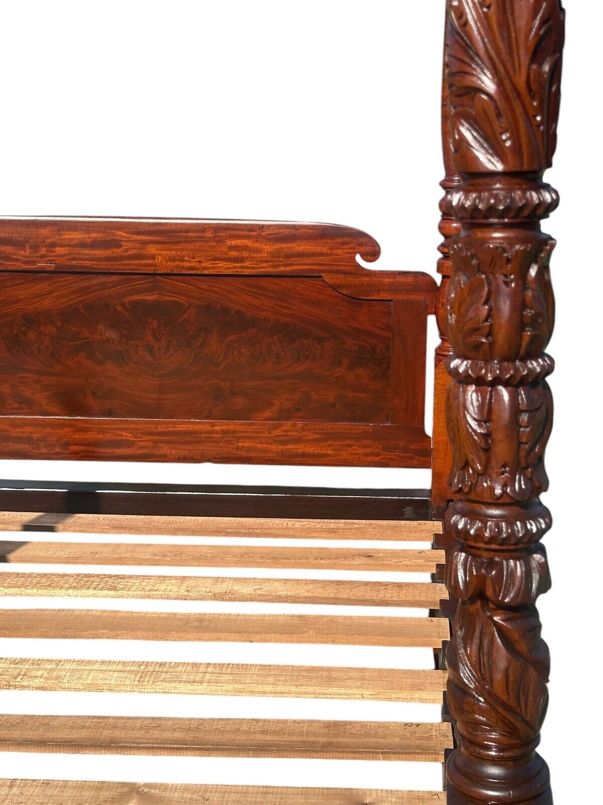 Antique Federal Period Mahogany Acanthus Carved Four Post Bed With Pineapple Top