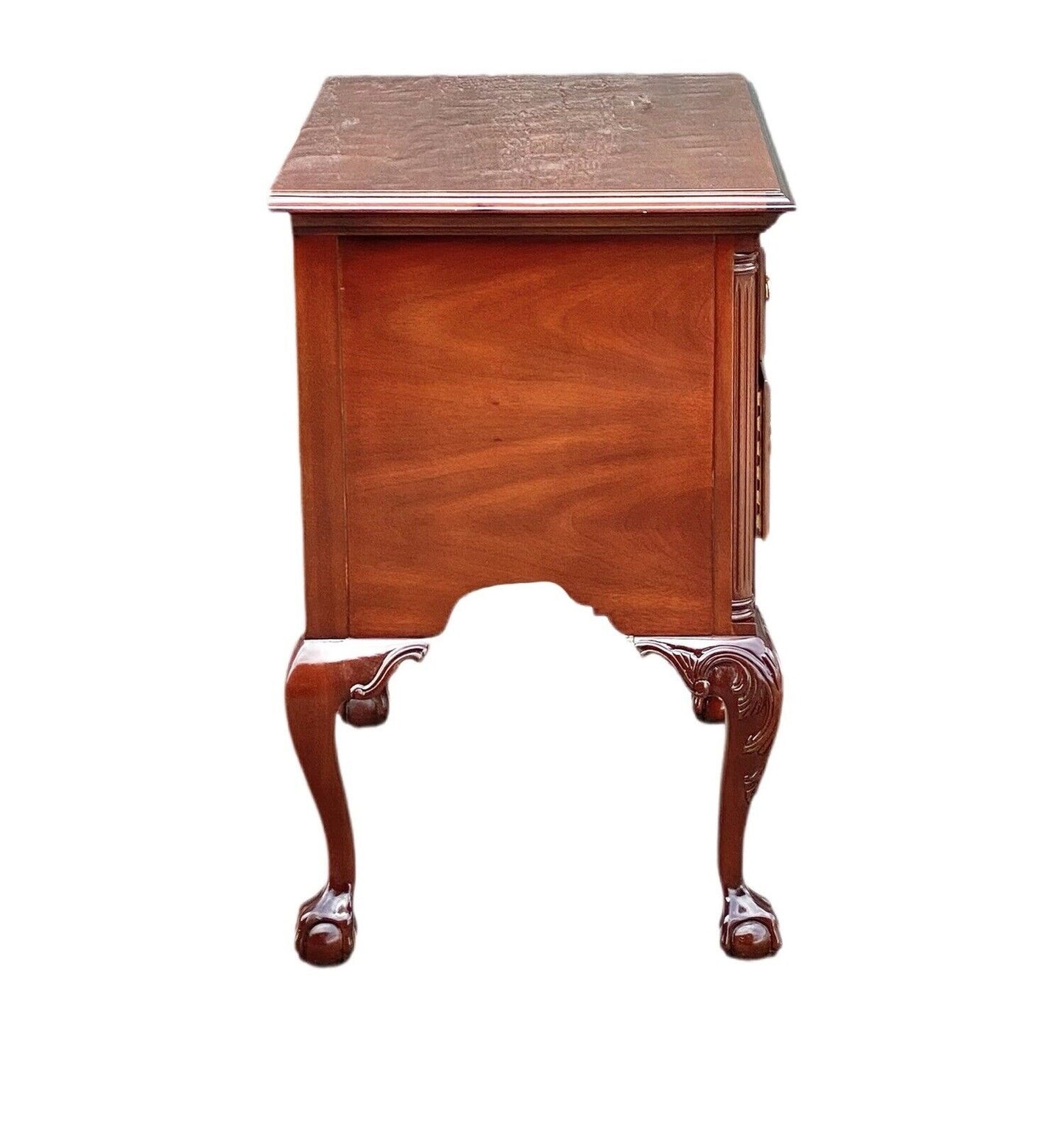 Councill Craftsmen Vintage Chippendale Style Mahogany Lowboy on Ball & Claw Feet