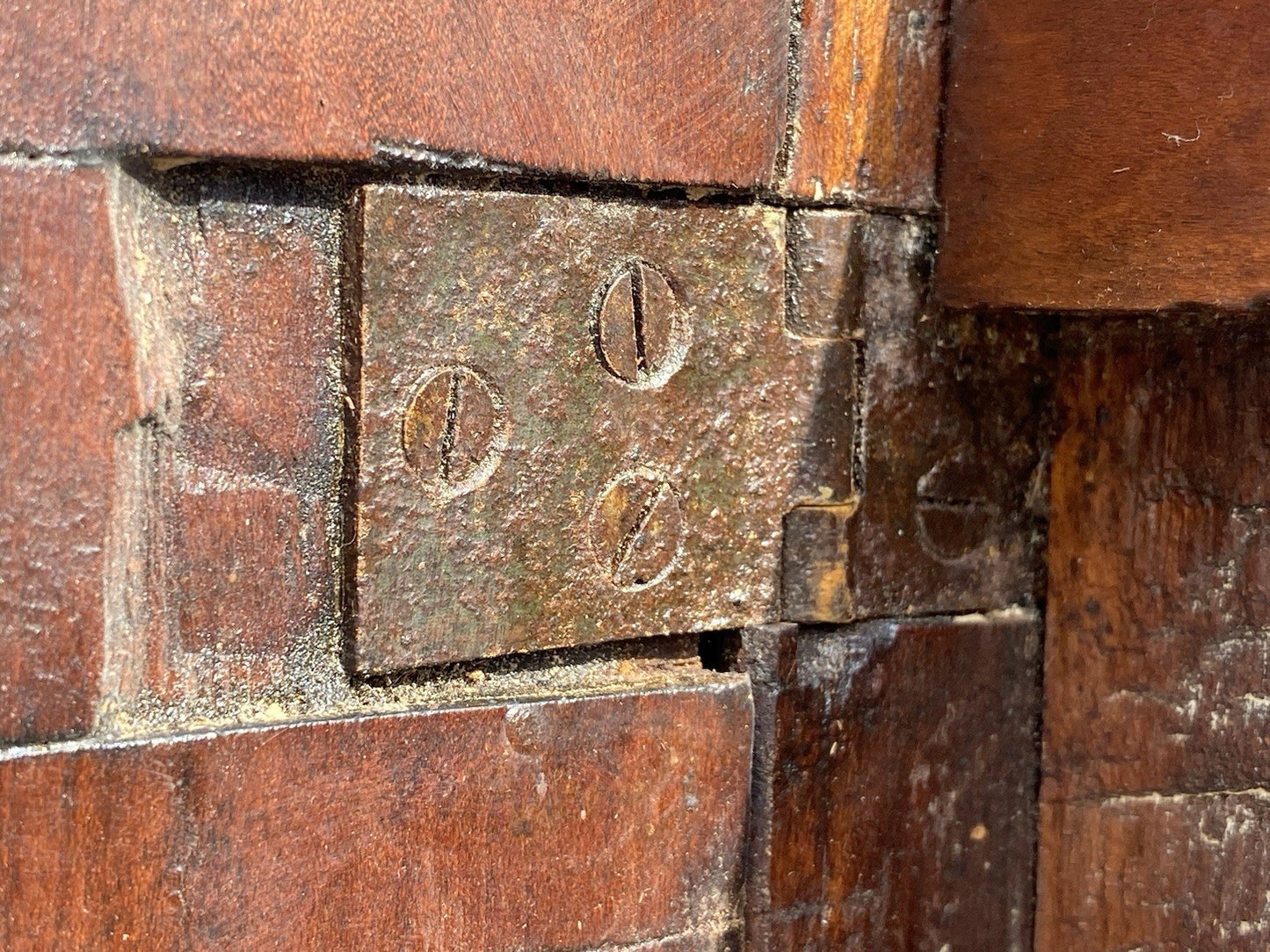 47235169