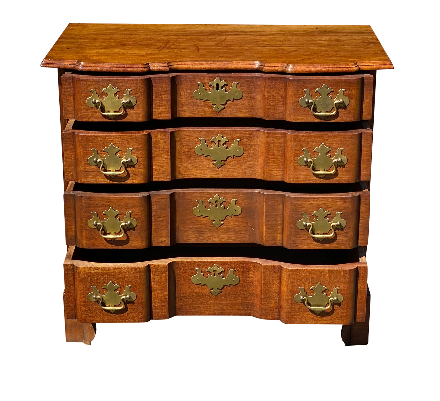 ANTIQUE CHIPPENDALE MAHOGANY BOSTON MASSACHUSETTS BLOCK-FRONT CHEST OF DRAWERS