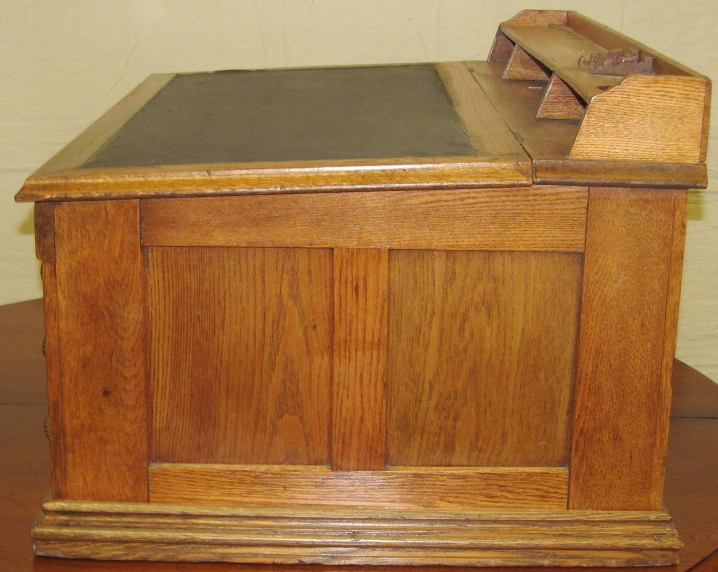 VICTORIAN OAK CLARK'S THREAD COMPANY ADVERTISING COUNTER TOP DESK DISPLAY