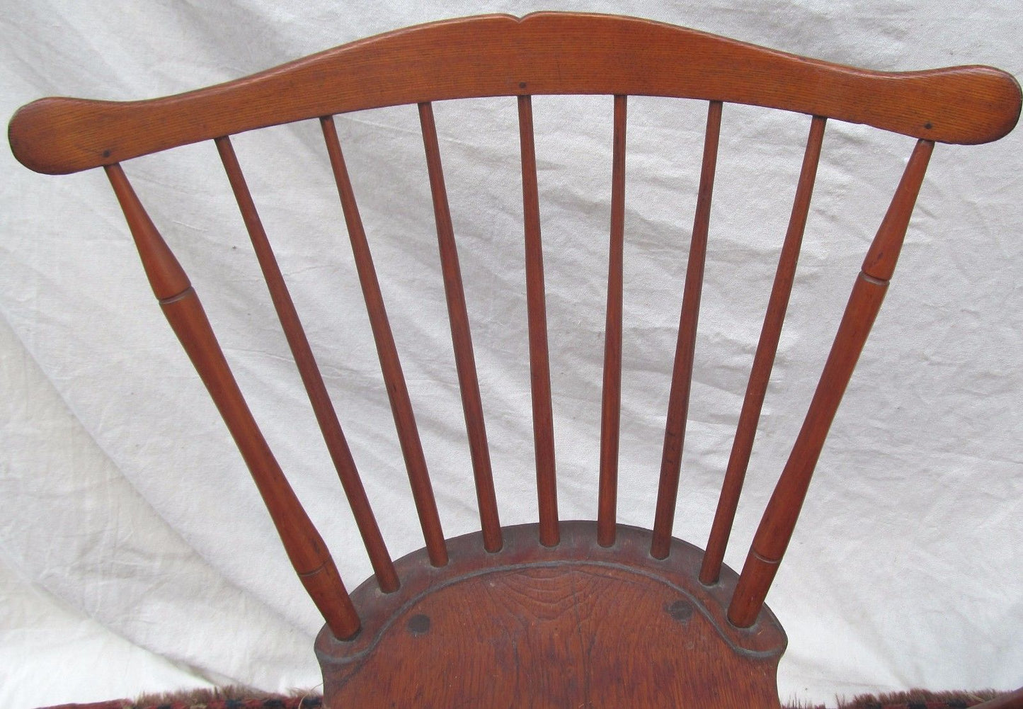 REMARKABLE PAIR OF RARE FEDERAL PERIOD WINDSOR FAN BACK CHAIRS