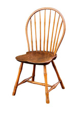 Load image into Gallery viewer, 18TH C ANTIQUE NEW ENGLAND BAMBOO CARVED SACK BACK WINDSOR CHAIR