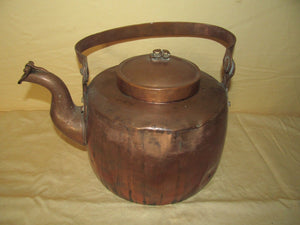 EXCELLENT 1800 LARGE COPPER TEA POT WITH COVERED SPOT