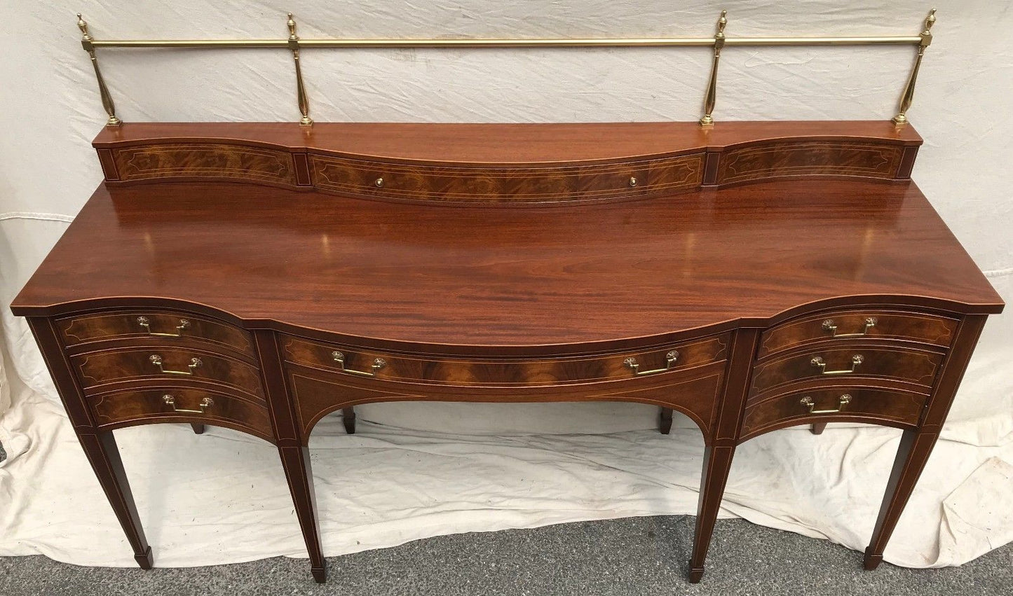 EARLY 20TH C BAKER SIDEBOARD IN MAHOGANY WITH BRASS GALLERY AND BEST DECORATIONS