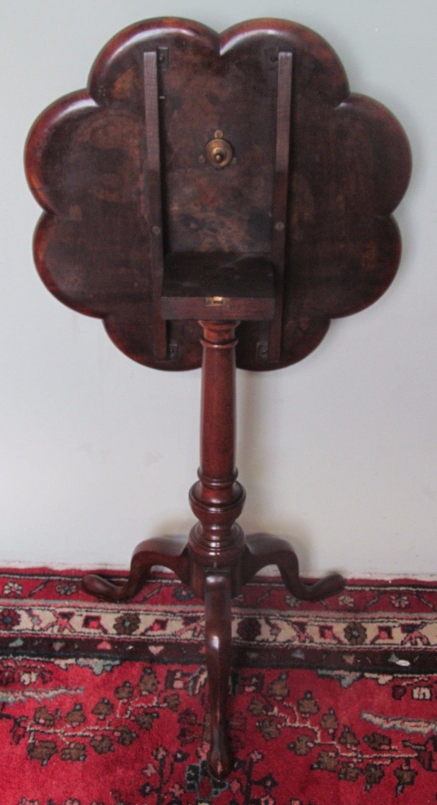 18TH CENTURY CHIPPENDALE SCALLOPED TRAY TOP MAHOGANY KETTLE STAND-OUTSTANDING!