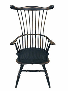 20TH C ANTIQUE STYLE PAIR OF COMB BACK PHILADELPHIA WINDSOR CHAIRS