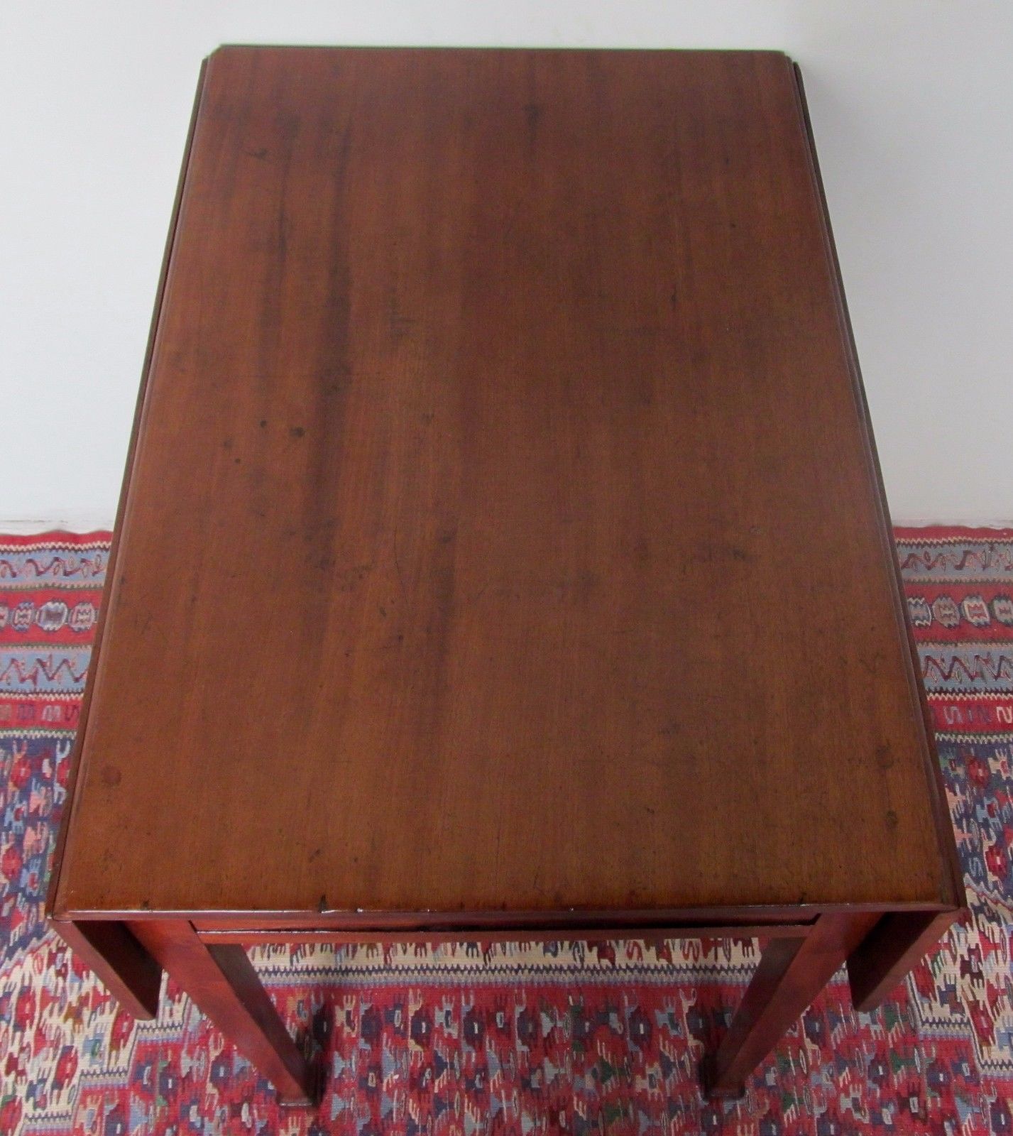 18TH CENTURY SOUTHERN COLONIES CHIPPENDALE FIGURED MAHOGANY PEMBROKE TABLE