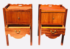 20TH C ANTIQUE STYLE PAIR OF MAHOGANY NIGHTSTANDS / END TABLES ~ BEDSIDE CABINET