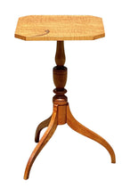 Load image into Gallery viewer, 19th C Antique Federal Period Tiger Maple Candlestand / End Table - Curly Maple