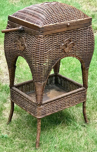 ANTIQUE EARLY 20TH C ARTS & CRAFTS HEYWOOD WAKEFIELD WICKER SEWING STAND