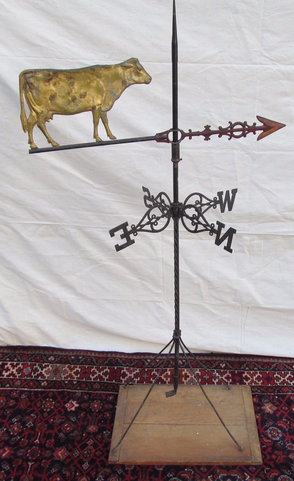 ANTIQUE DAIRY COW WEATHERVANE WITH MOUNT & STANDARDS ON DISPLAY BASE BY CUSHING