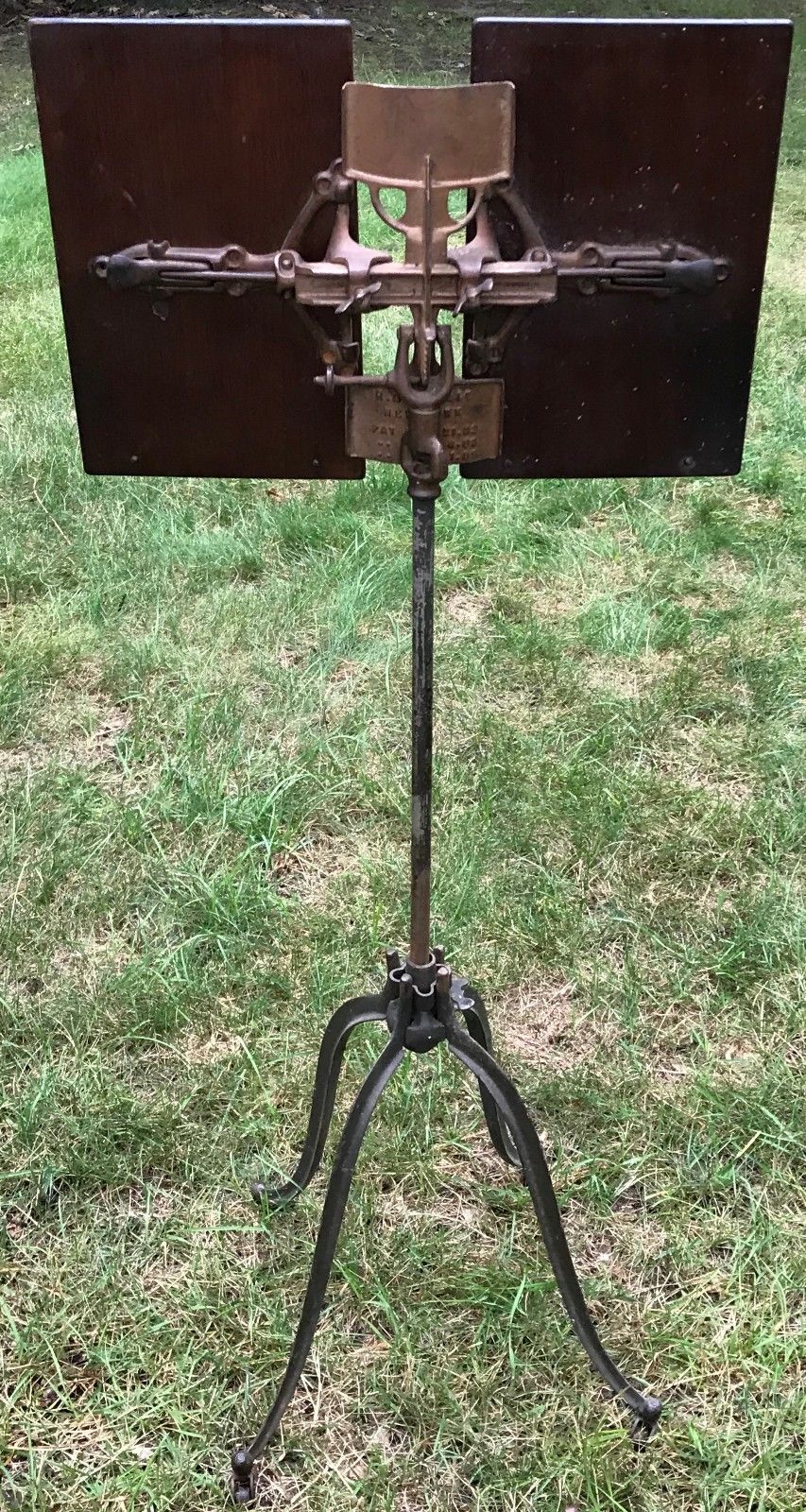 VICTORIAN CAST IRON AND WALNUT ADJUSTABLE DICTIONARY STAND BY RM LAMBIE NEW YORK