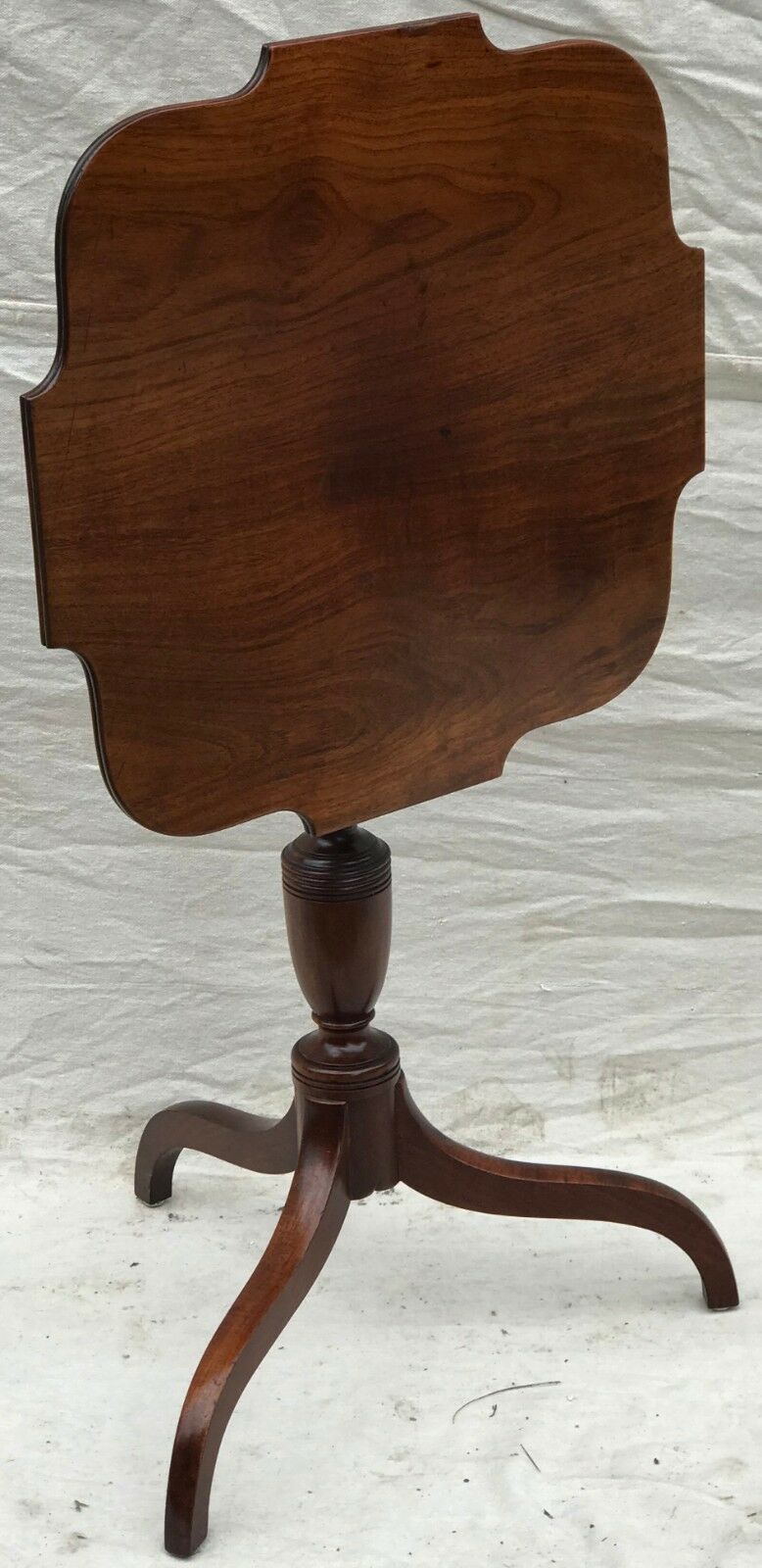 MAHOGANY QUEEN ANNE STYLE CANDLE STAND BY IRVING & CASSON - BOSTON EARLY 20TH C