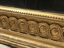 Load image into Gallery viewer, ANTIQUE 19TH C FEDERAL / CLASSICAL PERIOD CARVED &amp; GILT ENTRY / PIER MIRROR