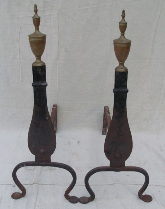 PAIR OF LATE 19TH CENTURY FEDERAL STYLE KNIFE BLADE ANDIRONS W/PENNY FEET