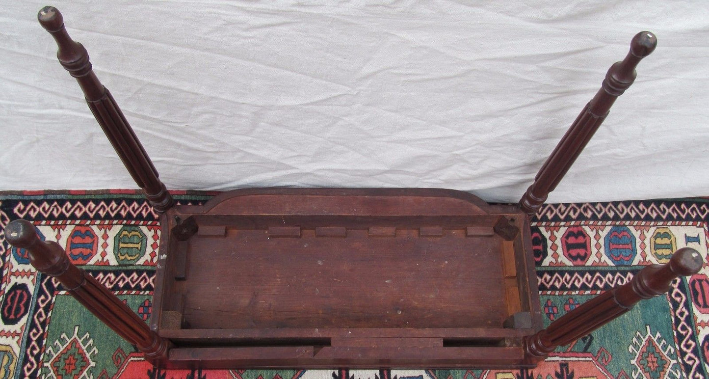 SHERATON PORTSMOUTH NEW HAMPSHIRE MAHOGANY GAME TABLE-RING & SHAPED CARVINGS