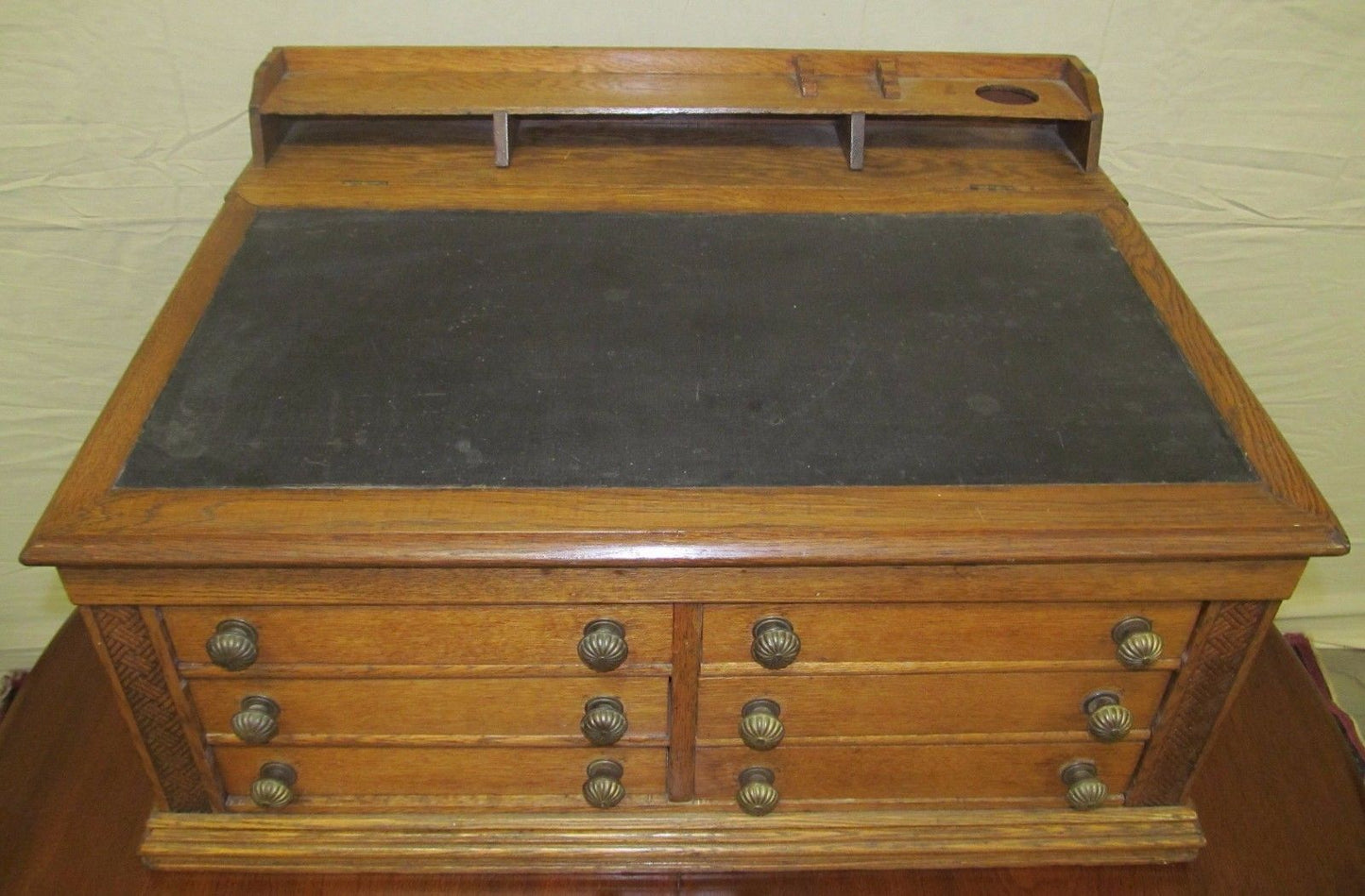 VICTORIAN OAK CLARK'S THREAD COMPANY ADVERTISING COUNTER TOP DESK DISPLAY