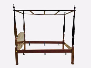 20TH C HENKEL HARRIS QUEEN SIZE MAHOGANY RICE CARVED PLANTATION TESTER BED