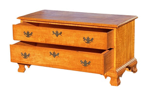 Chippendale Antique Style Tiger Maple 2 Drawer Blanket Chest / Blanket Box