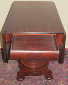 CIRCA 1830'S CLASSICAL EMPIRE BOSTON MAHOGANY BREAKFAST TABLE