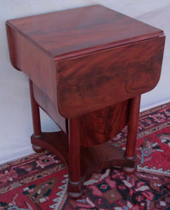 FEDERAL MAHOGANY SOW BELLY WORK TABLE ATTRIBUTED TO ISSAC VOSE - BOSTON MASS