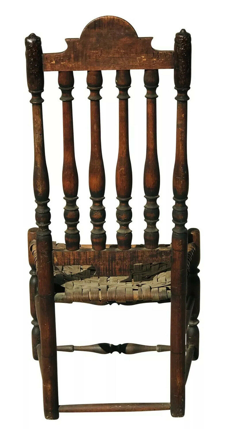 18TH C ANTIQUE COUNTRY PRIMITIVE WILLIAM & MARY TIGER MAPLE BANISTER BACK CHAIR