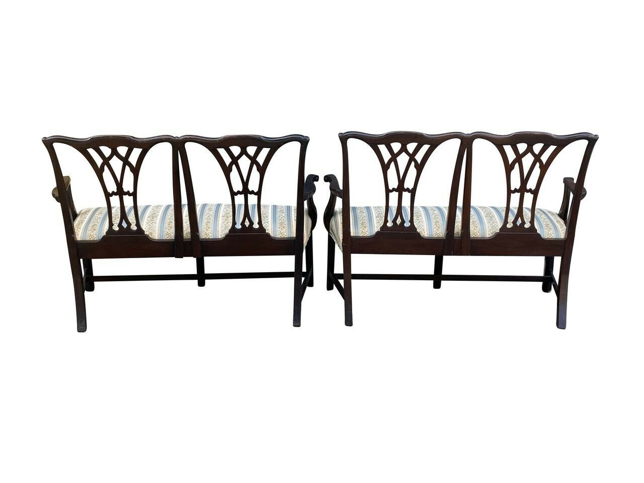 20TH C CHIPPENDALE ANTIQUE STYLE PAIR OF MAHOGANY SETTEES / WINDOW BENCHES