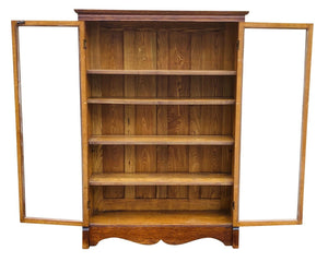 19TH C ANTIQUE VICTORIAN DOUBLE DOOR OAK BOOKCASE / CHINA CABINET