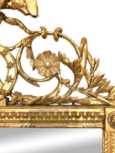 Load image into Gallery viewer, IMPORTANT FEDERAL PERIOD AMERICAN MIRROR WITH EAGLE &amp; 13 STAR SHIELD GOLD GILTED