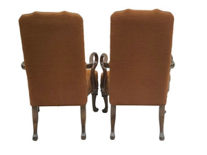 20TH C QUEEN ANNE ANTIQUE STYLE PAIR OF WALNUT ARM CHAIRS