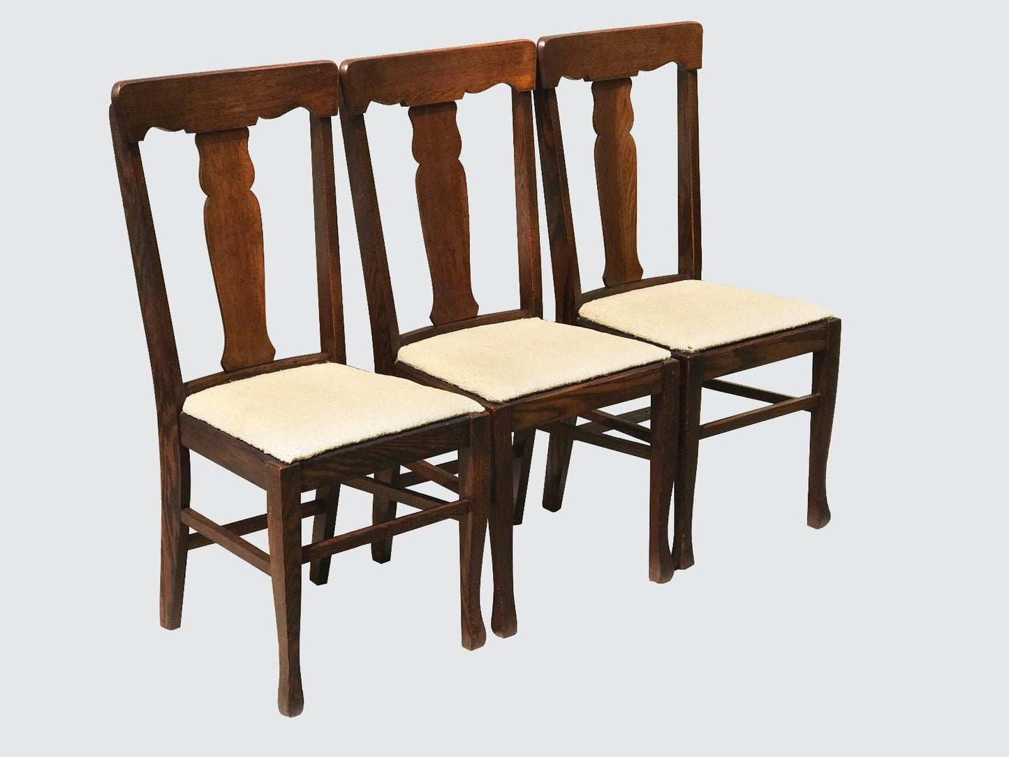 EARLY 20TH CENTURY SET OF 6 OAK T-BACK CHAIRS BY UNION CHAIR CO. BROOKLYN, NY.