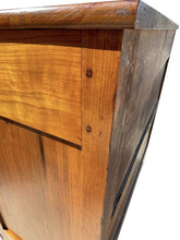 Load image into Gallery viewer, Antique Federal Bird&#39;s Eye Maple &amp; Cherry Southern Chest of Drawers / Dresser