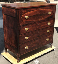 Load image into Gallery viewer, EARLY 19TH C. CA 1810 RARE CT RIVER VALLEY MAHOGANY SHERATON BUTLERS CHEST