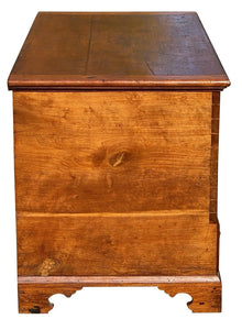 18th C Antique Pennsylvania Chippendale Cherry Blanket Box / Chest
