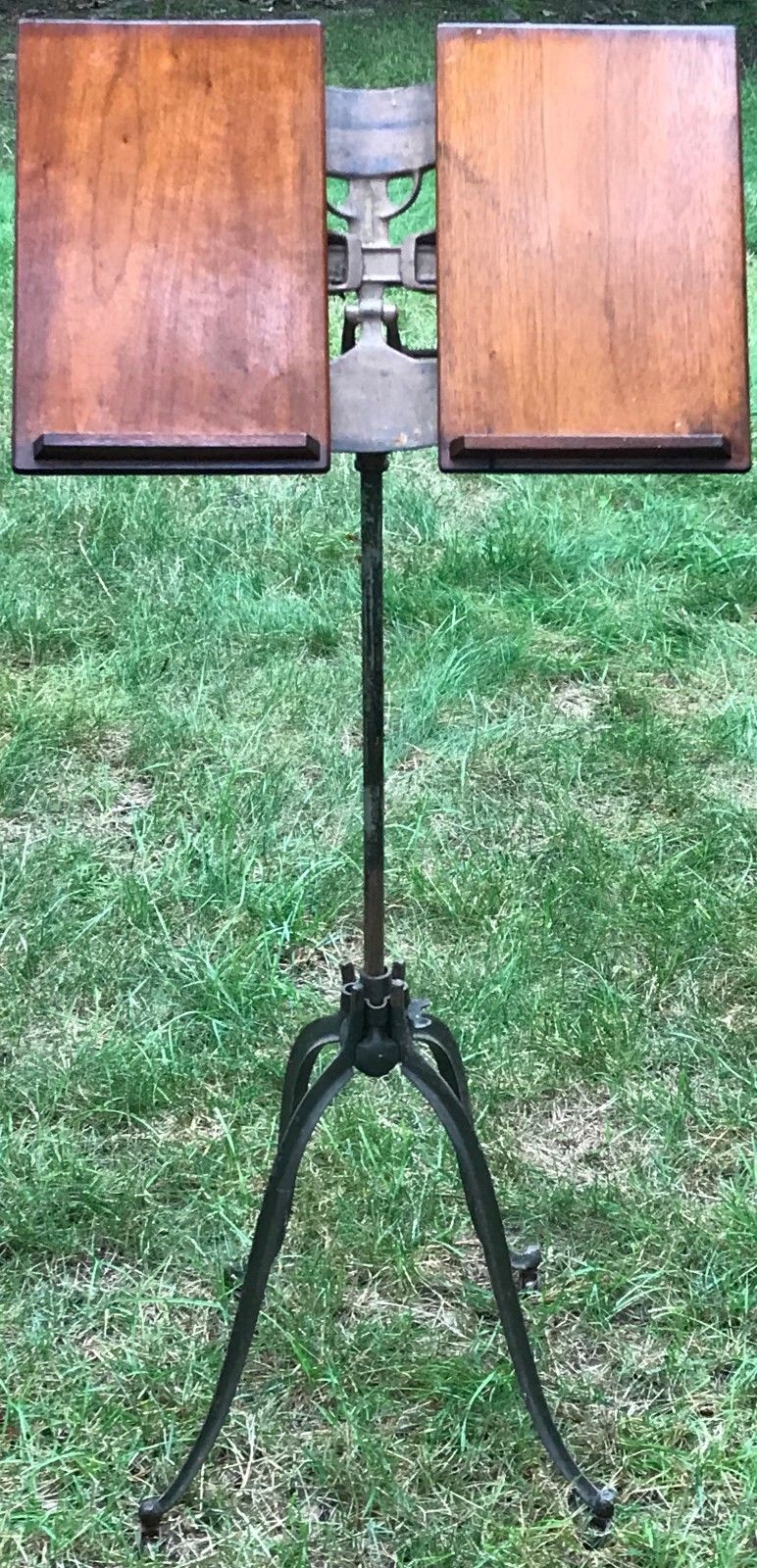 VICTORIAN CAST IRON AND WALNUT ADJUSTABLE DICTIONARY STAND BY RM LAMBIE NEW YORK