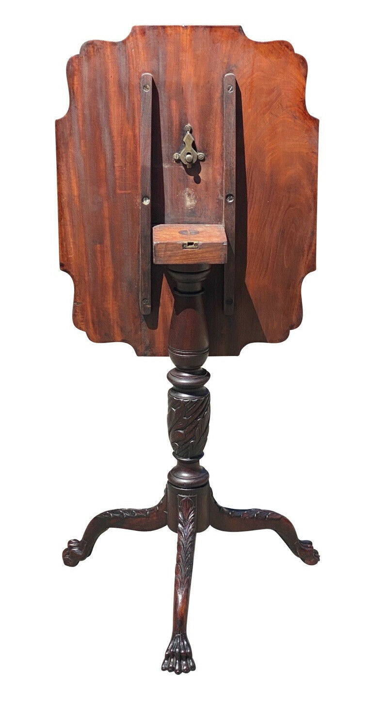 18th C Antique New York Mahogany Federal Tilt Top Candlestand W/ Lion Paw Feet