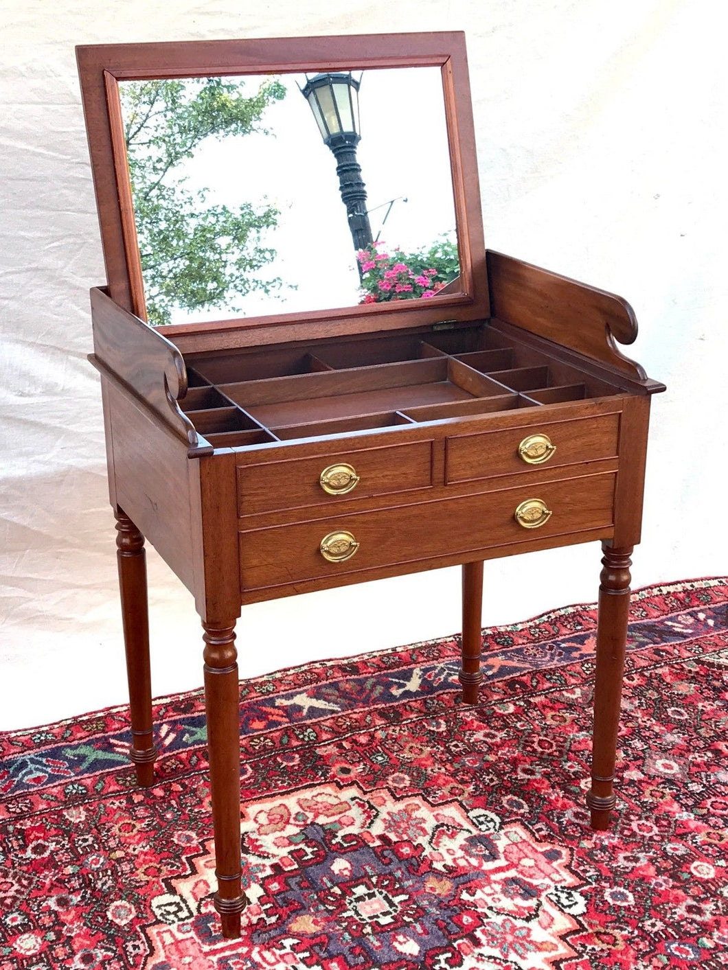 FINE CHIPPENDALE STYLED MAHOGANY VANITY-SHAVING STAND WITH SCROLLED GALLEY-LOOK!
