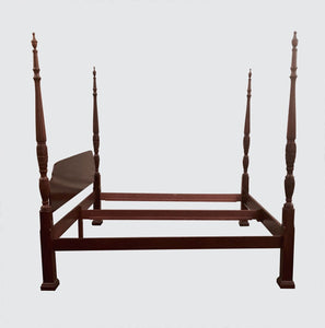 KING SIZED CHERRY FOUR POSTER RICE CARVED PLANTATION CHIPPENDALE STYLED BED