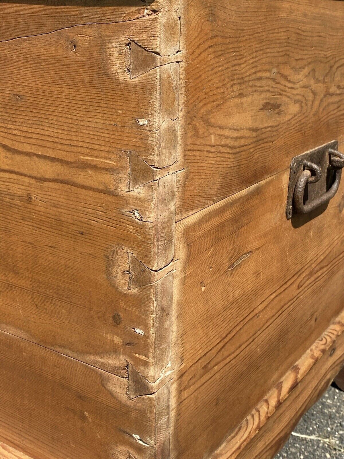 Antique Queen Anne Scrubbed Pine Blanket Chest / Blanket Box