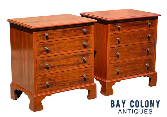 19th Century Antique Pair of Mahogany Bachelors Chests / Nightstands