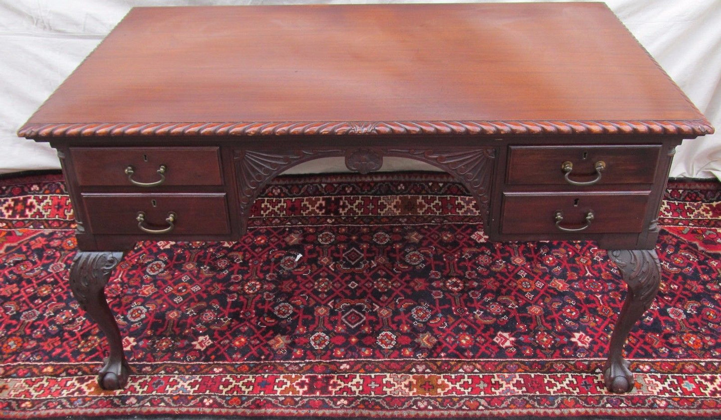 THE FINEST ANTIQUE SOLID MAHOGANY CHIPPENDALE PARTNERS DESK GRADOONED CARVED TOP