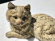 Load image into Gallery viewer, ANTIQUE HUBLEY WHITE CAT CAST IRON DOORSTOP ~ GREAT ORIGINAL PAINT