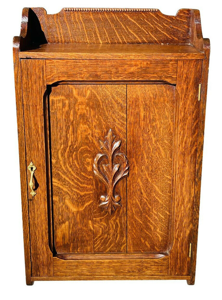 19TH C ANTIQUE VICTORIAN TIGER OAK WALL HANGING BATHROOM MEDICINE CABINET