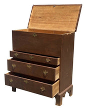 Load image into Gallery viewer, 18TH C ANTIQUE CHIPPENDALE NEW ENGLAND GRAIN PAINTED BLANKET BOX
